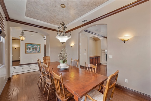 4095 Kingsbarns Drive Roseville CA 95747 formal dining gr55