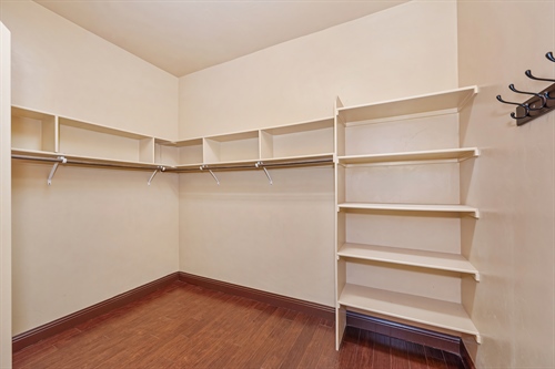 4095 Kingsbarns Drive Roseville CA 95747 primary closet main gr90