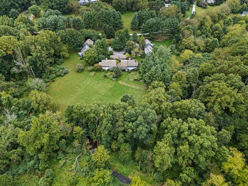 Aerial of 45 Clifton Drive