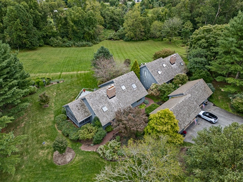 Aerial of 45 Clifton Drive