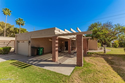 217 Leisure World,  Mesa, AZ 85206