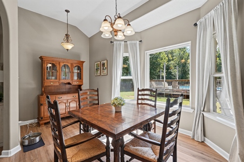 14-web-or-mls-6271 Skyler Rd-13