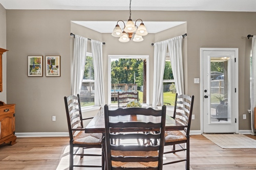 13-web-or-mls-6271 Skyler Rd-12