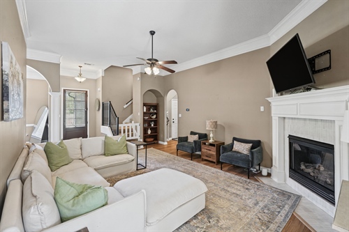 9-web-or-mls-6271 Skyler Rd-08
