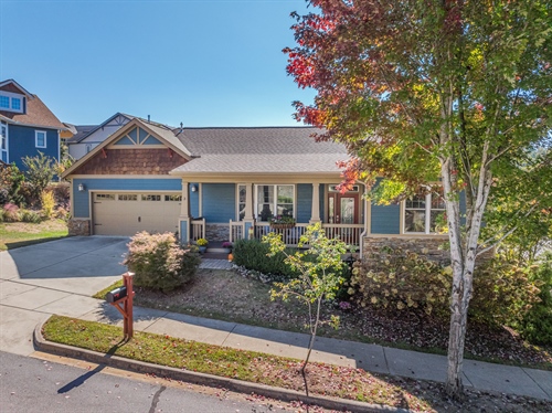 3 Bungalow Way,  Asheville, NC 28804