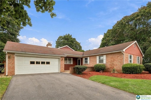 1981 Maria Lane,  South Whitehall Twp., PA 18104