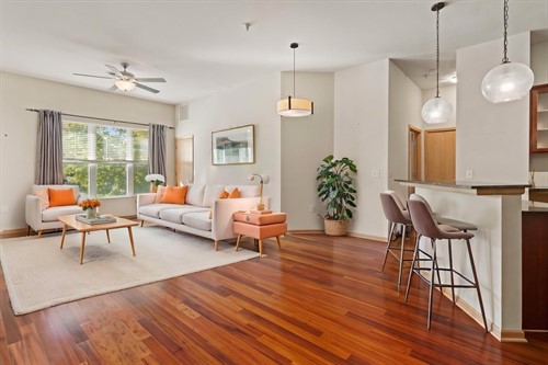 8201 Mayo Dr Unit 106,  Madison, WI 53719