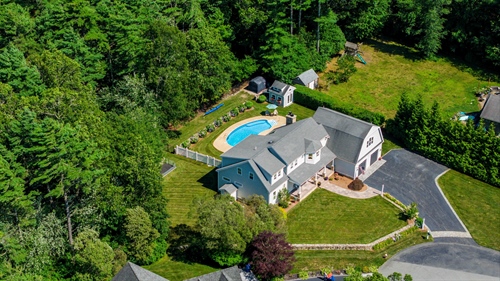 8 Park Place,  Mattapoisett, MA 02739