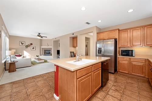 2150 Promise Way Sacramento CA 95835 gr15