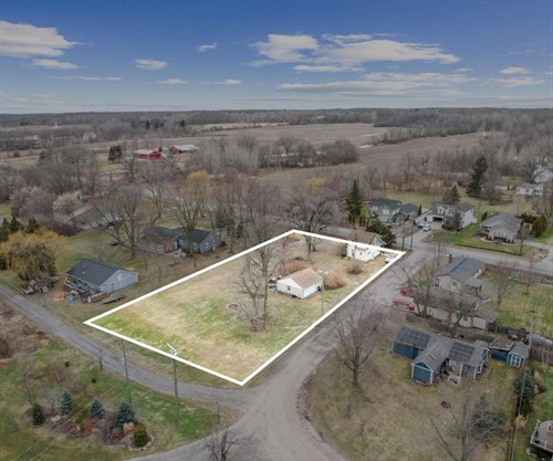 9296 Six Mile Rd,  Northville, MI 48168