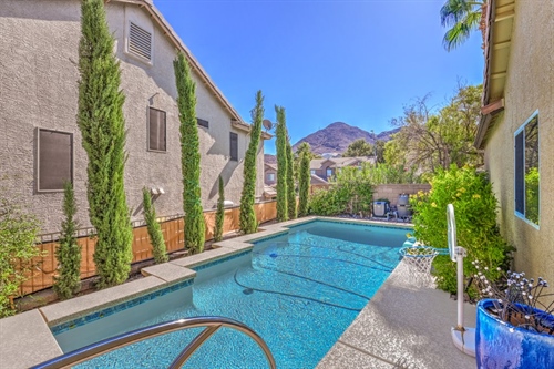 718 Pacific Cascades Drive,  Henderson, NV 89012