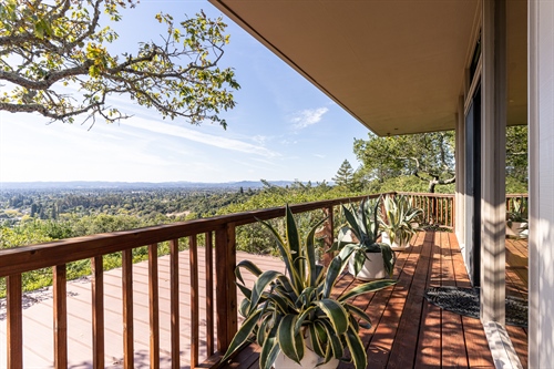 Nice Deck
