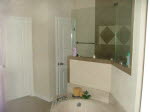 Master Bath wJetted Tub