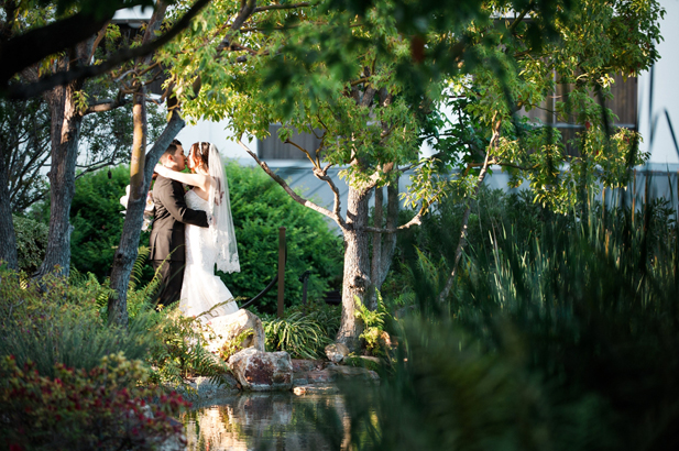 Downtown Los Angeles Wedding at the DoubleTree by Hilton | Cameron Leung Photography | See more on My Hotel Wedding: https://www.myhotelwedding.com/blog/2016/11/01/downtown-los-angeles-wedding-doubletree-hilton/