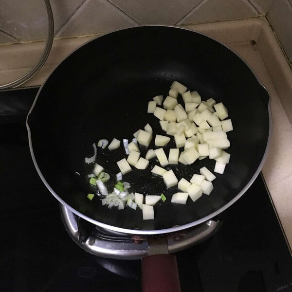 Put a little oil in the pan