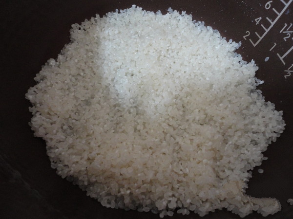 Wash the rice