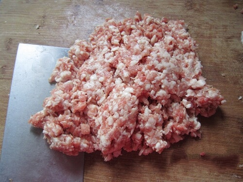 Mince the pork.