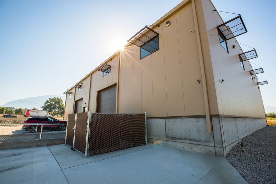 Warehouse in Spanish Fork, Utah 0