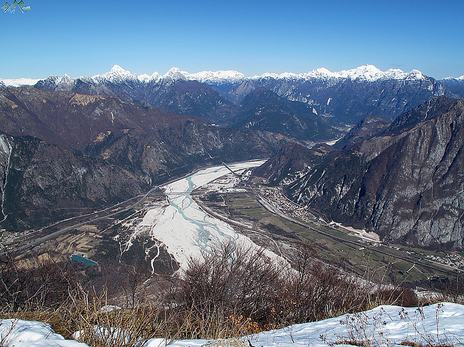 Monte San Simeone Italy peakery