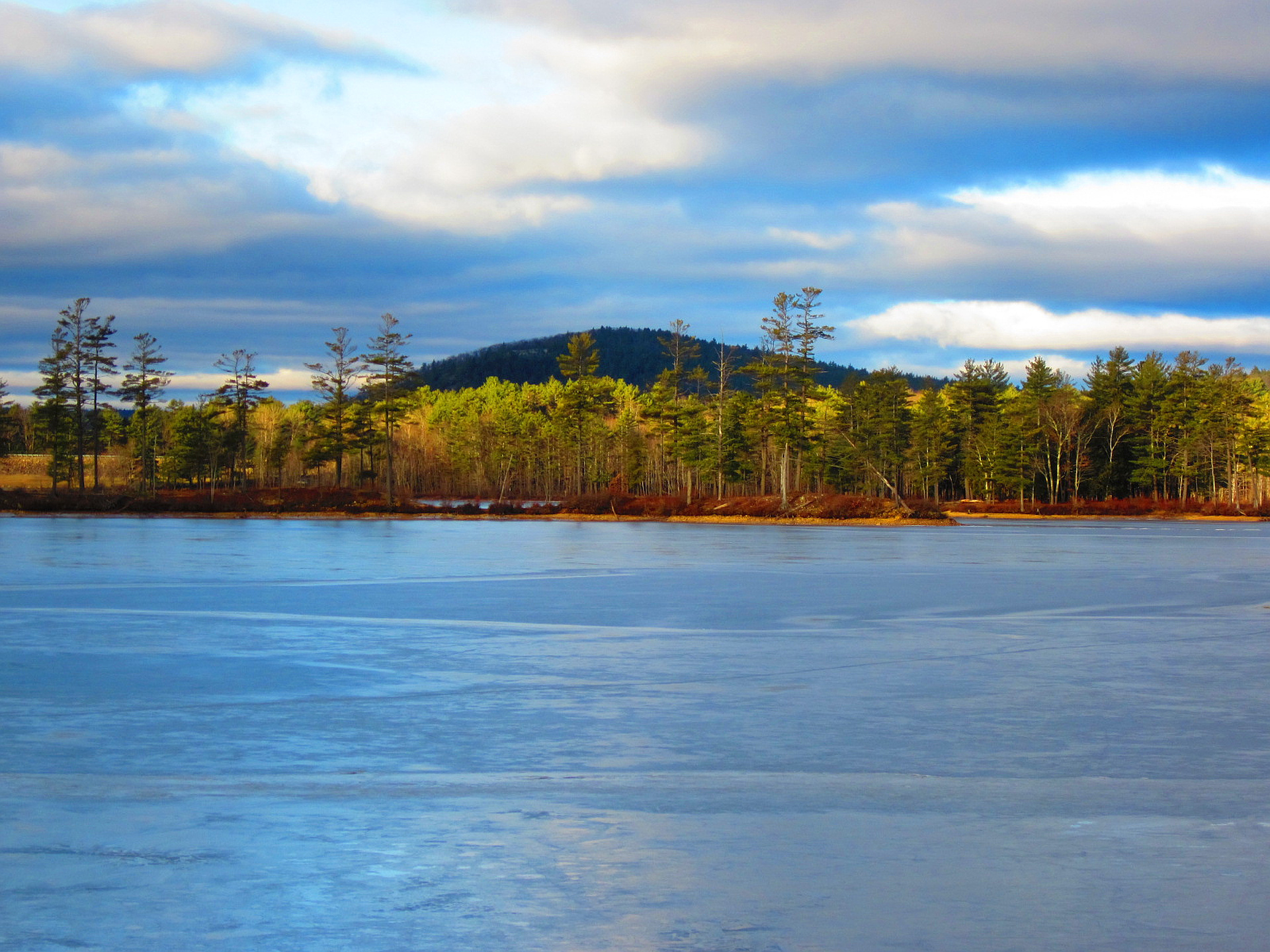 Tully Mountain Massachusetts peakery