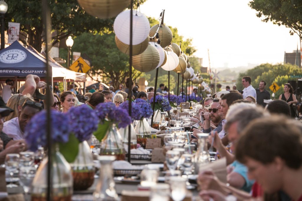 Night out on 15th Street 2017, Downtown Plano Arts District