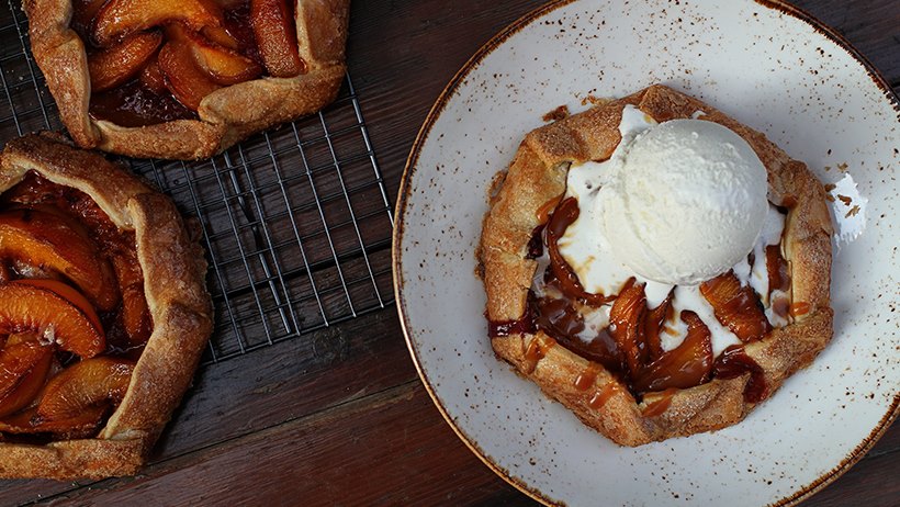 Lazy Dog Restaurant & Bar, Plano, Village 21, Texas, dog-friendly patio, dog-friendly menu