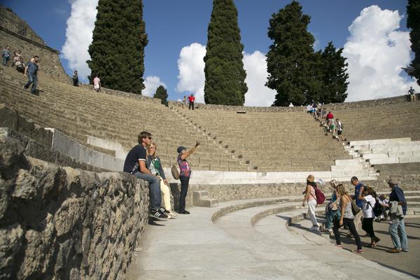 Product VIP Pompeii & Sorrento Small Group Tour