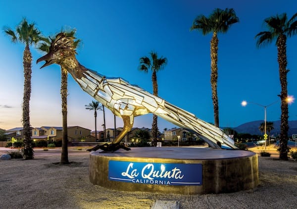 laquintaroadrunnersculpture