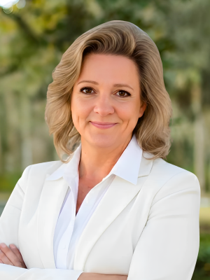 Dee Kramer