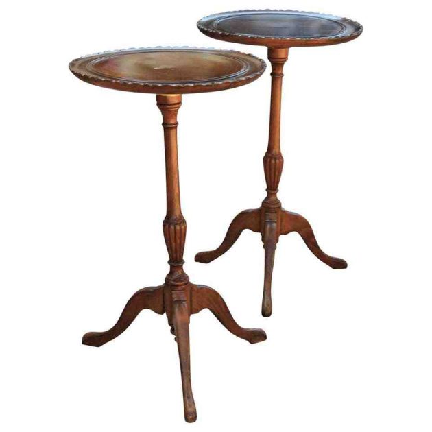 Pair of Mahogany Pie Crust Edge Lamp or Side Tables Tripod Legs