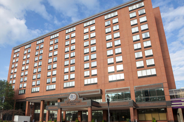 DoubleTree by Hilton Lansing