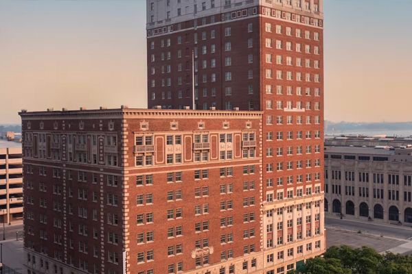 DoubleTree Suites by Hilton Detroit Downtown - Fort Shelby
