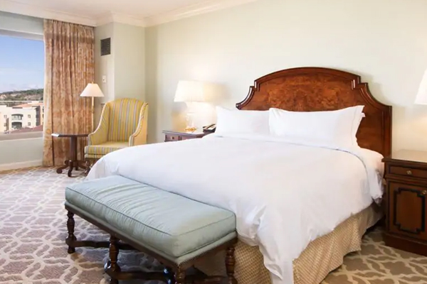 Hilton Lake Las Vegas Resort & Spa