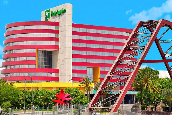 Holiday Inn Monterrey - Parque Fundidora