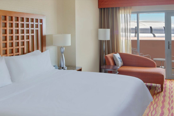 Renaissance Glendale 