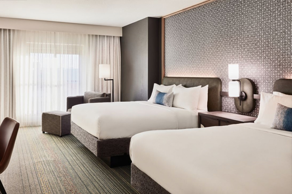 Renaissance Phoenix Glendale Hotel & Spa