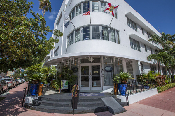 Riviera Hotel South Beach