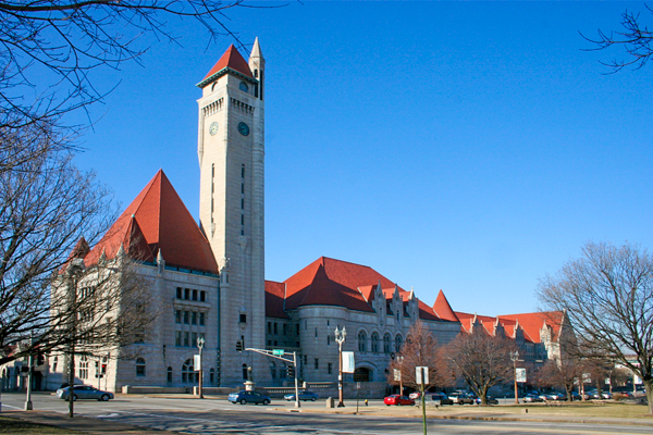 St. Louis Union Station Hotel, Curio Collection by Hilton