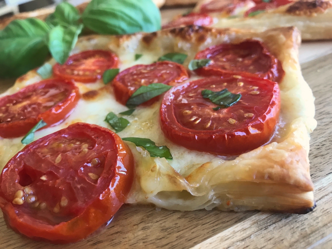 Recipe Fresh Tomato, Mozzarella, and Basil Tart Sister Spice