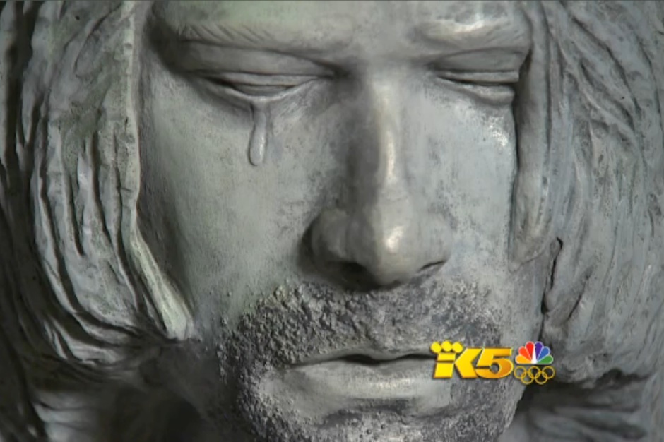 Kurt Cobain S Hometown Honors Him With Hideous Crying Statue