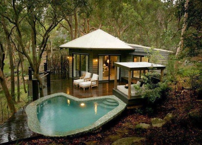 Glass Cabin Wisconsin Modern House