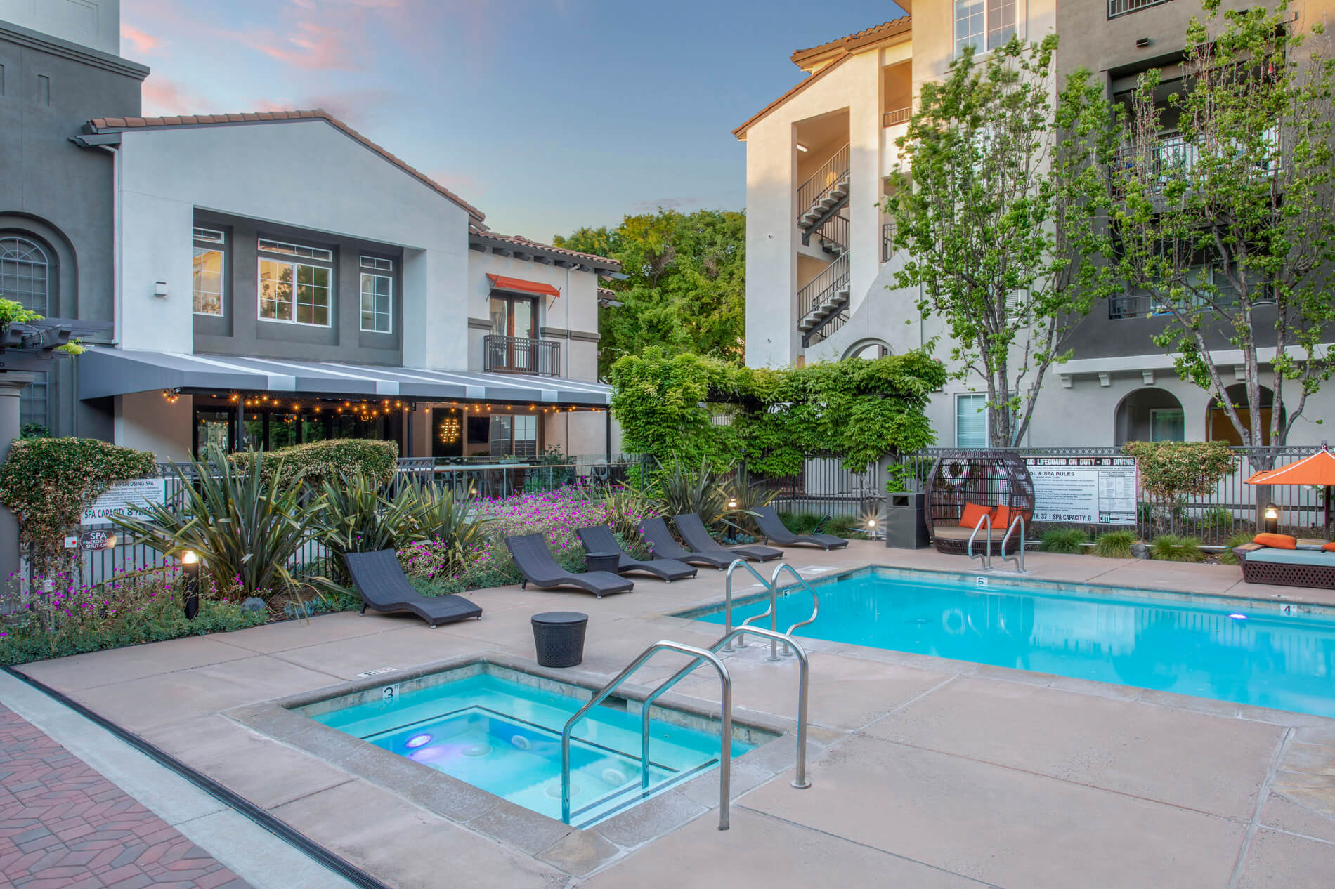 RIVER TERRACE APARTMENTS
