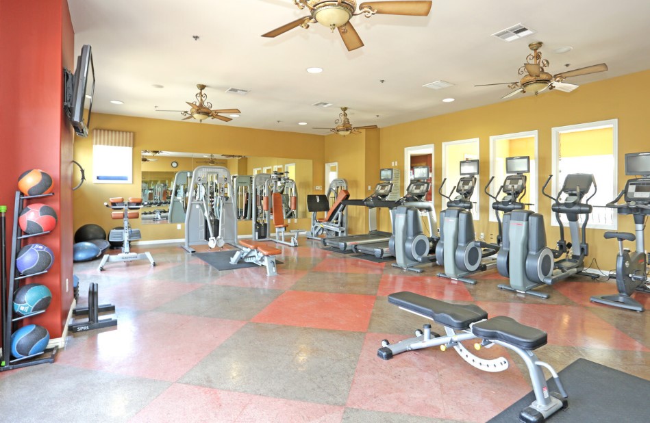THE VILLAS AT VILLAGGIO photo 4