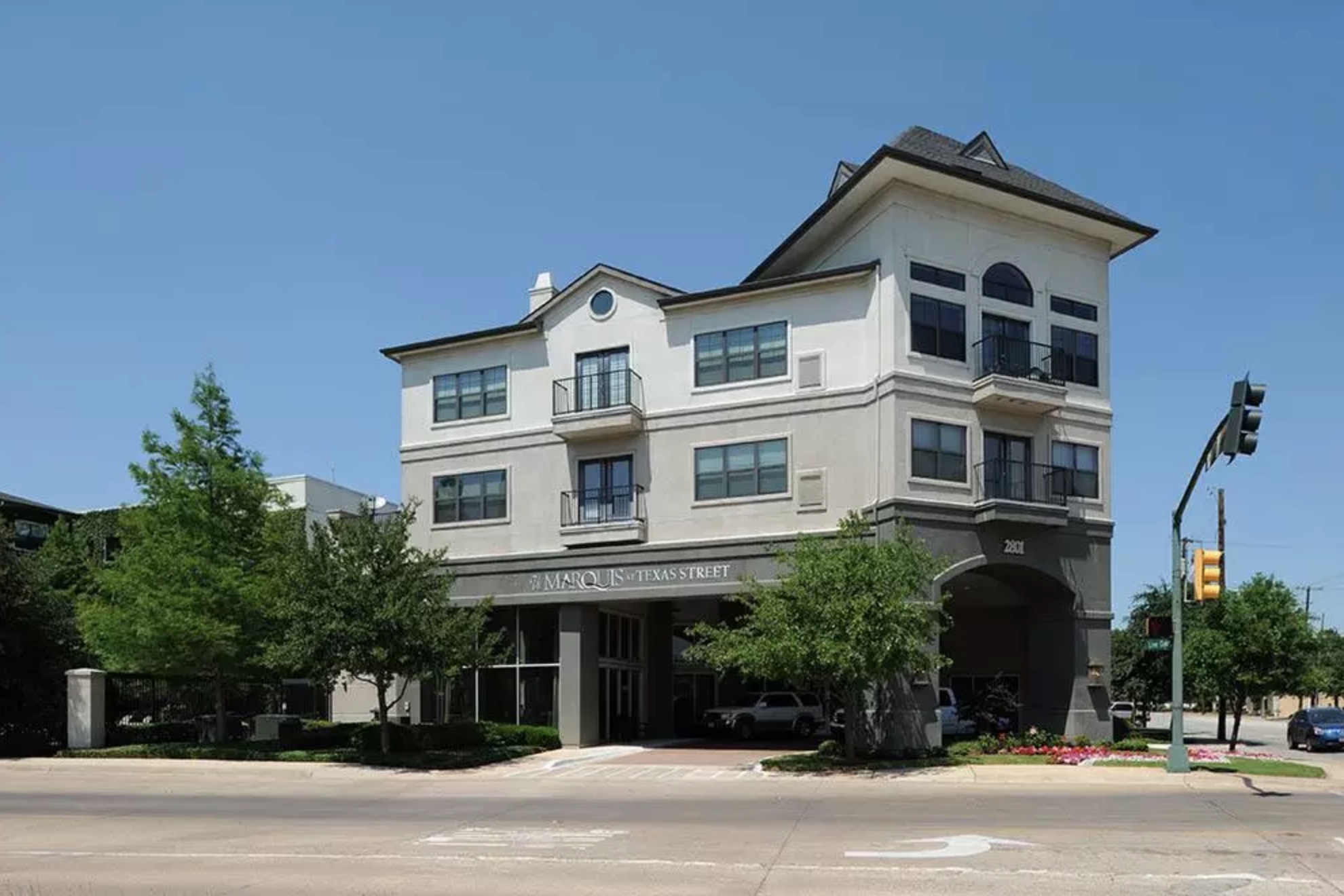 MARQUIS AT TEXAS STREET