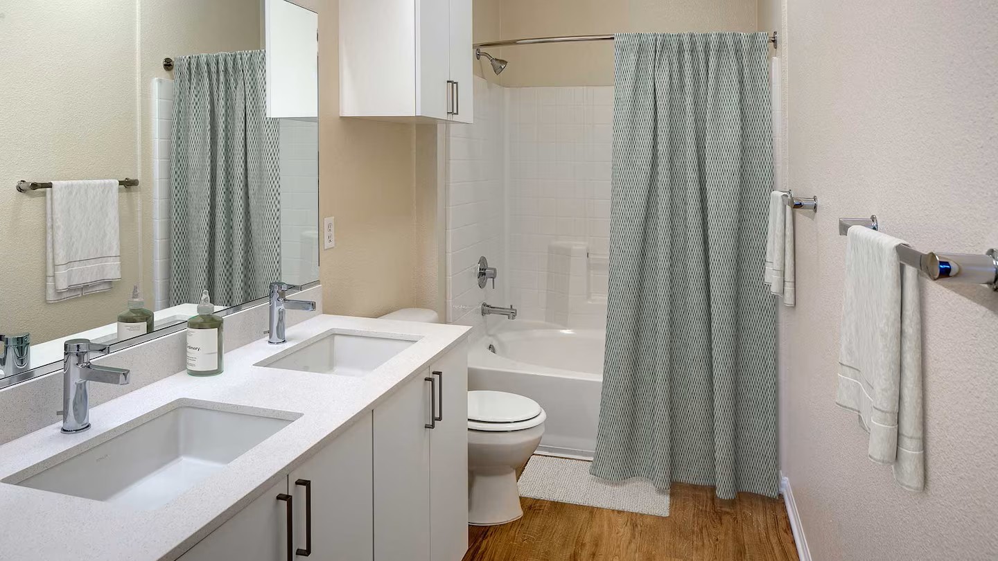 AVALON SIMI VALLEY photo 9