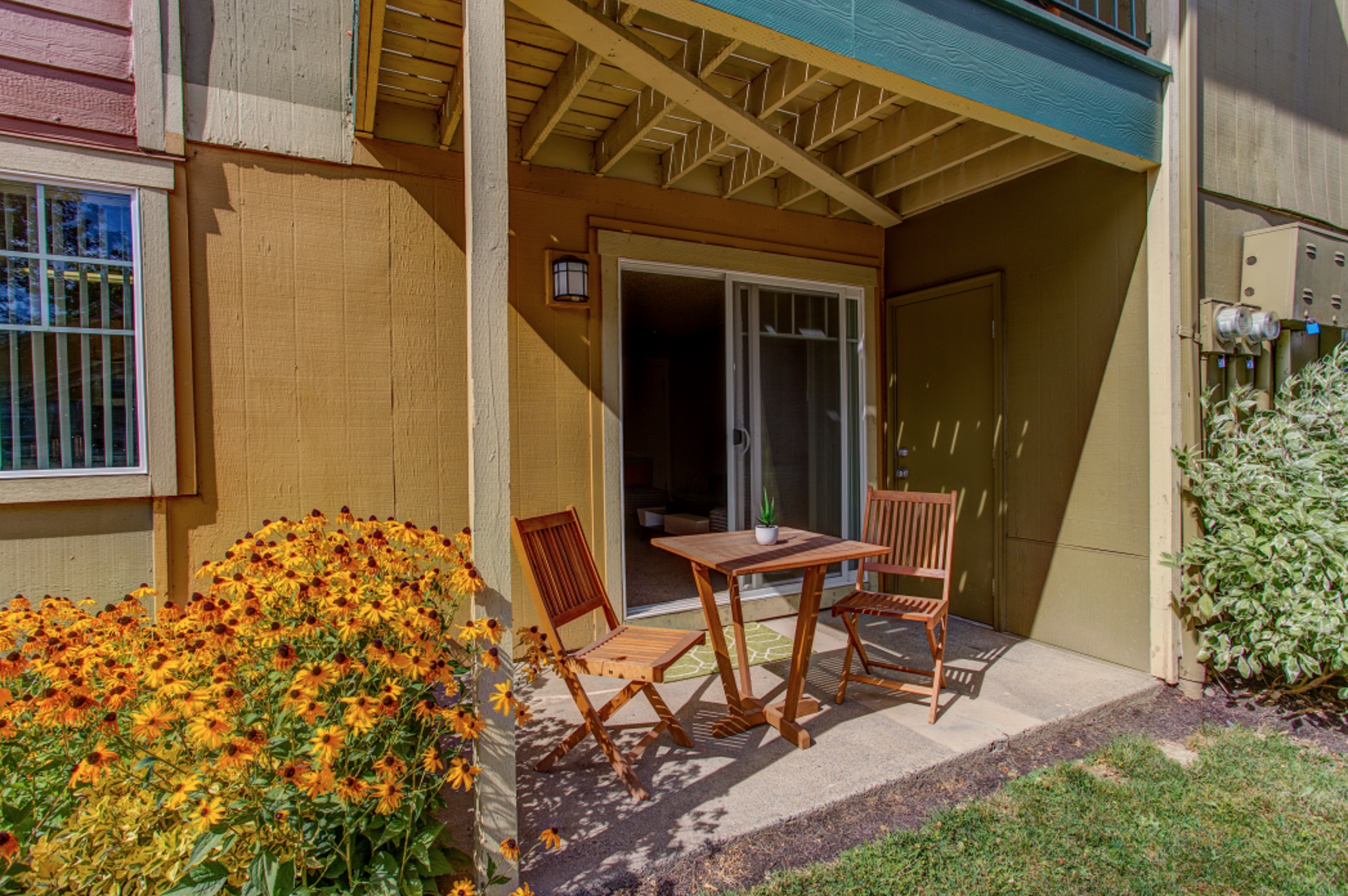 COMMONS AT TIMBER CREEK photo 11