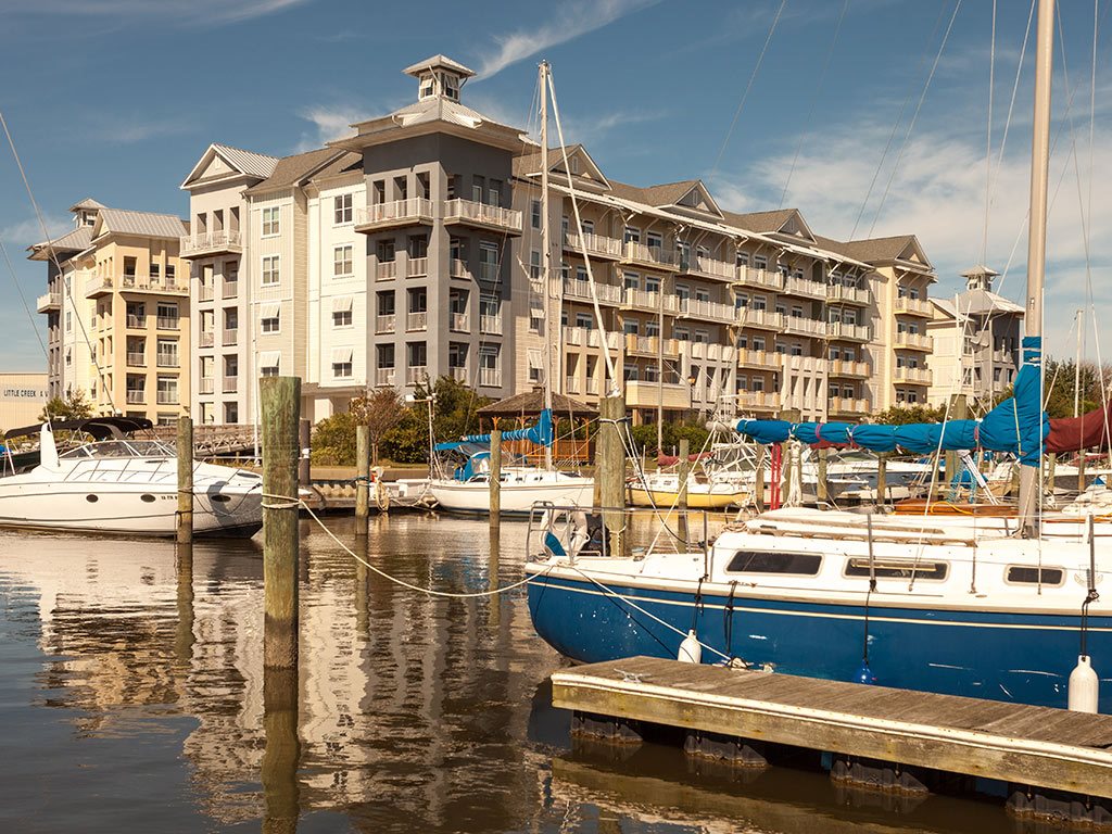 EAST BEACH MARINA APARTMENTS