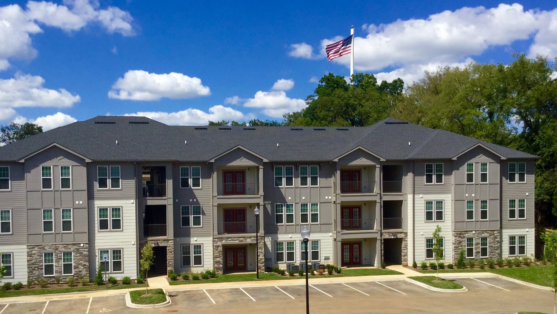 Springhouse Apartments