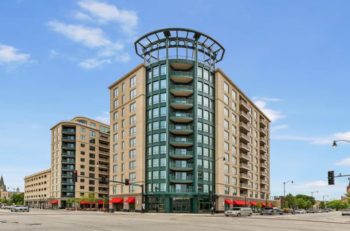 Highpoint At 8000 North furnished apartments