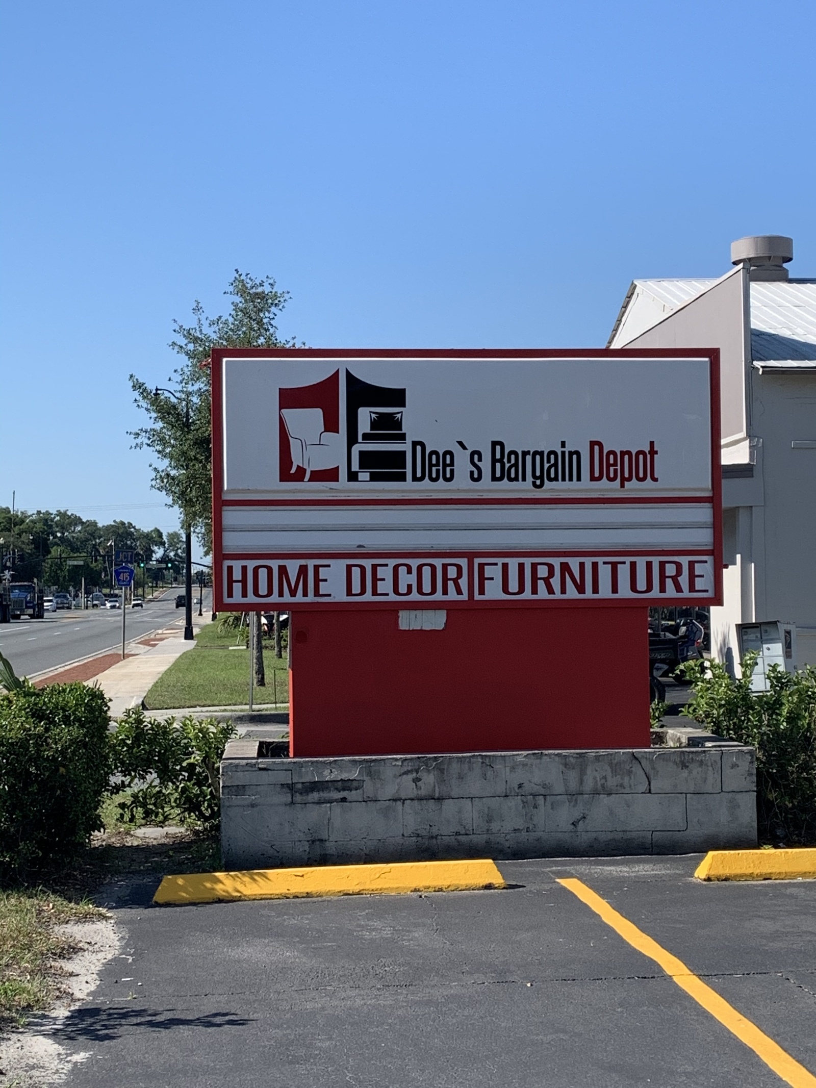 Wish Local Store Dee’s Bargain Depot